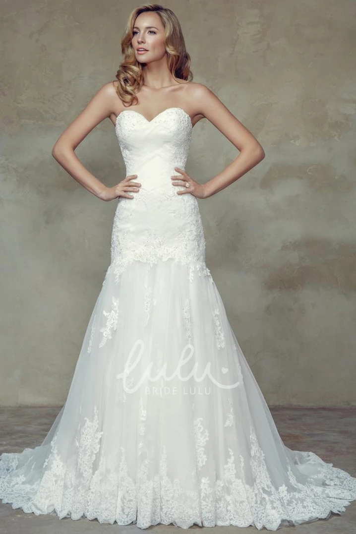 Lace Sweetheart A-Line Wedding Dress Elegant Bridal Gown with Lace-Up Back