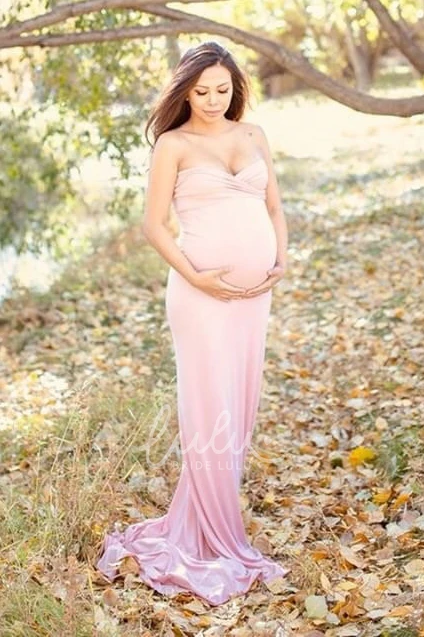 Sleeveless Empire Maternity Dress with Brush Train