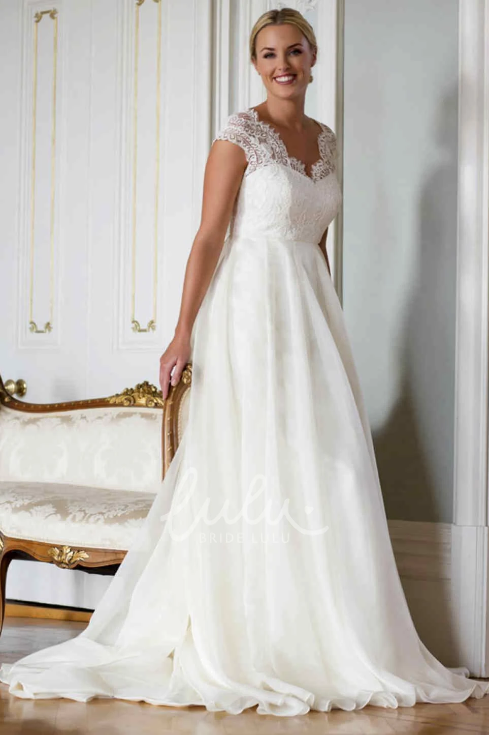 Lace & Chiffon Cap-Sleeve Wedding Dress A-Line V-Neck Floor-Length