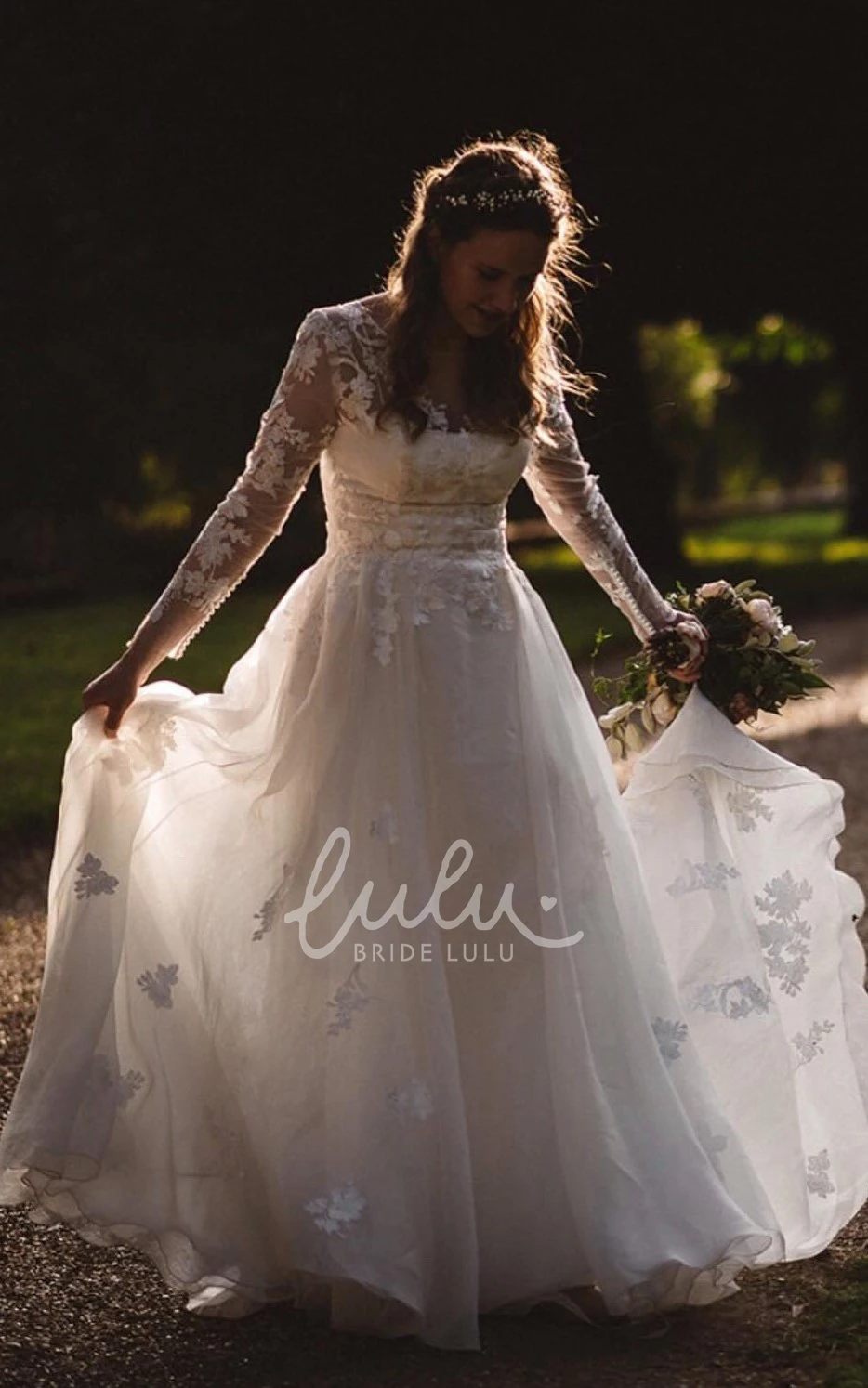 Modest Long Sleeve A-Line Tulle Wedding Dress with Appliques and Button Back
