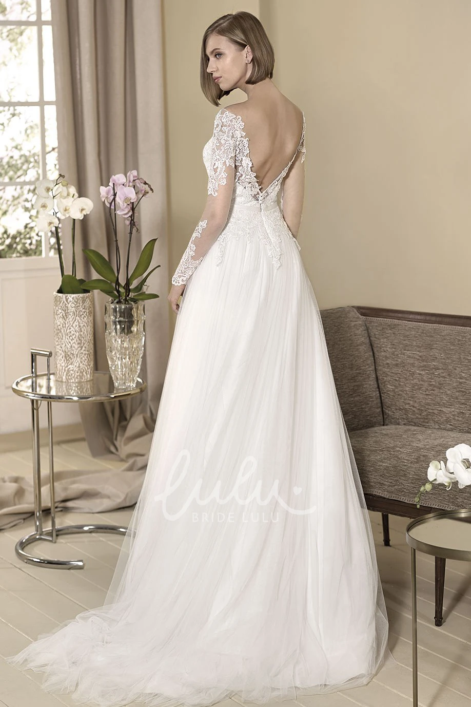 Off-The-Shoulder Tulle&Lace A-Line Wedding Dress with Long Sleeves and Floor-Length Design