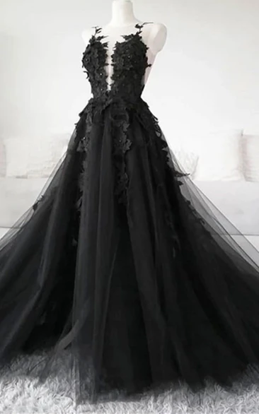 Sleeveless Ball Gown Evening Dress with Appliques Sexy & Classy Tulle Evening Dress