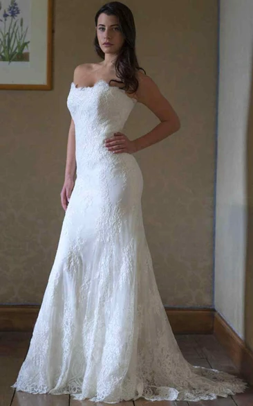 Strapless A-Line Lace Wedding Dress Sleeveless Maxi Bridal Gown
