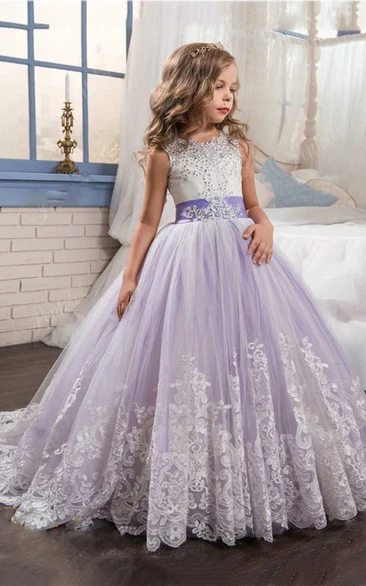 Floor-length Tulle Wedding Dress with Bow Ball Gown Sleeveless Scoop