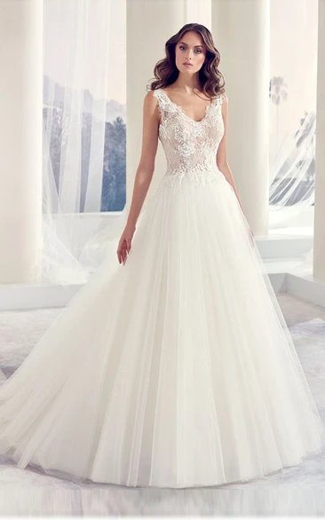 Long Sleeveless Tulle Wedding Dress with Appliques Ball-Gown