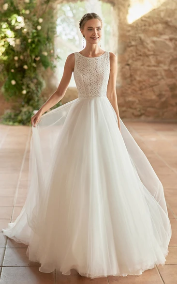 Boat neck a discount line wedding dress