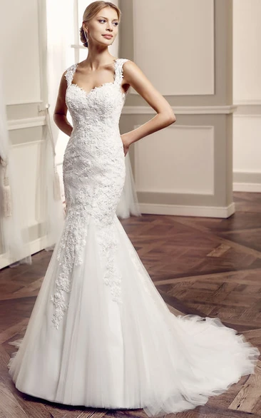 Floor-Length Lace&Tulle Wedding Dress with Appliques and Brush Train Modern Bridal Dress