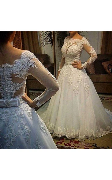 Scalloped Lace Tulle Ball Gown Wedding Dress with Button Detail