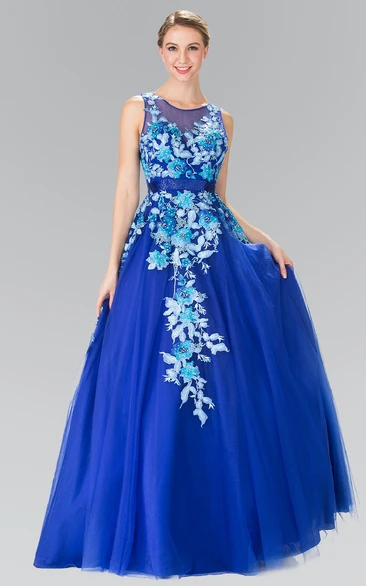 Sleeveless Tulle A-Line Formal Dress with Appliques and Pleats