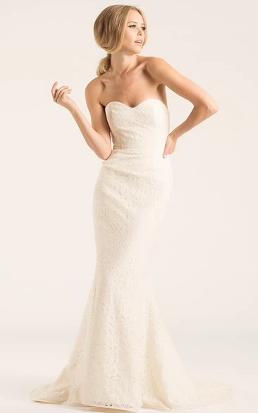 Sweetheart Lace Sheath Wedding Dress with Deep-V Back Romantic Bridal Gown