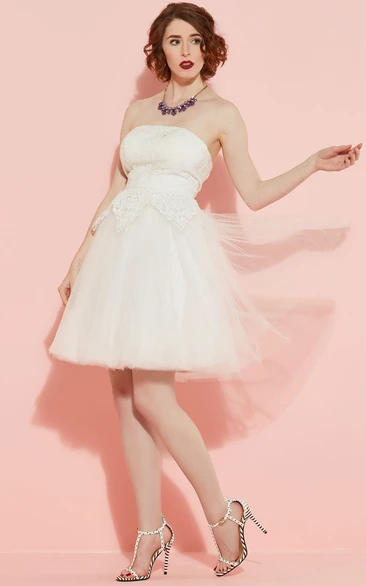 Tulle Strapless Wedding Dress with Lace Knee-Length A-Line