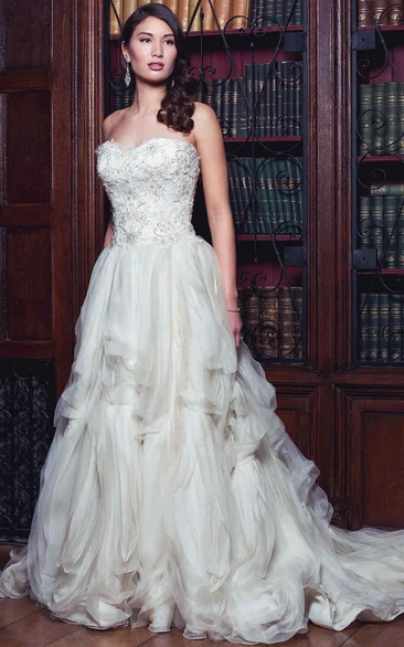 Sweetheart Ball Gown Wedding Dress with Beading and Ruffles Floor-Length Bridal Gown