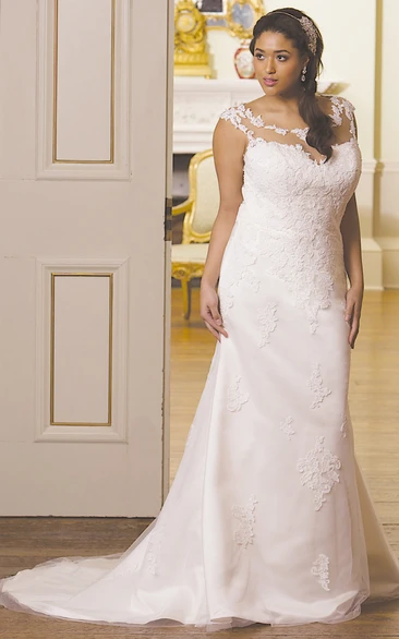 Plus Size Satin&Tulle Sheath Wedding Dress with Illusion Scoop-Neck