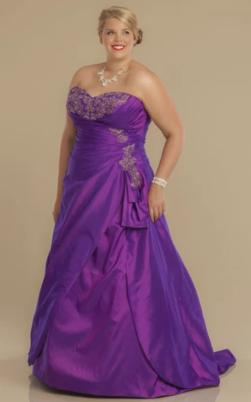 Plus Size A-Line Wedding Dress with Pick Up Sweetheart Maxi Appliqued Satin
