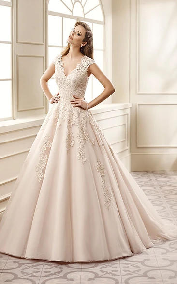 Cap-Sleeve A-Line Lace Wedding Dress with V-Neck and Pleats Chic Bridal Gown