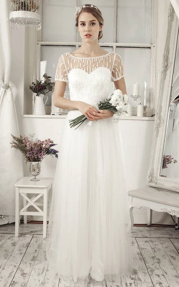 Beaded Tulle Short Sleeve Scoop Neck Wedding Dress