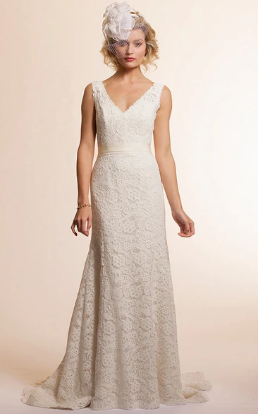 Lace V-Neck Sleeveless Wedding Dress with V-Back Sheath Bridal Gown