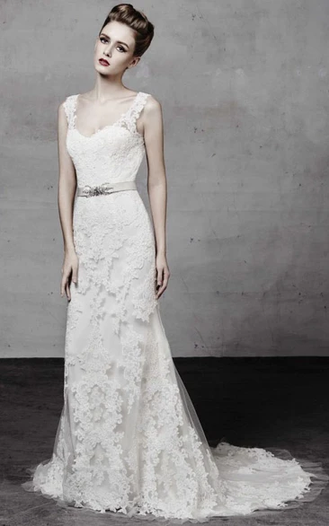 V-Neck Appliqued Lace Wedding Dress with Waist Jewelry A-Line Floor-Length