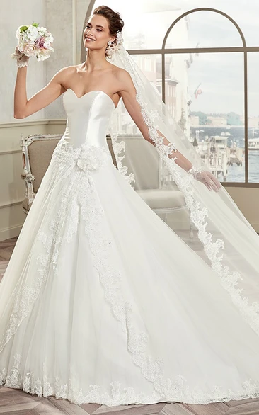 Long-Sleeve Scalloped-Neck A-Line Wedding Dress with Detachable Illusive Coat