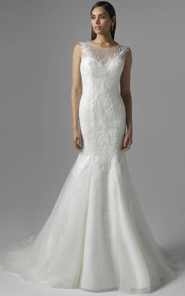 Lace&Tulle Mermaid Wedding Dress with Beading and Illusion Sleeveless Scoop-Neck