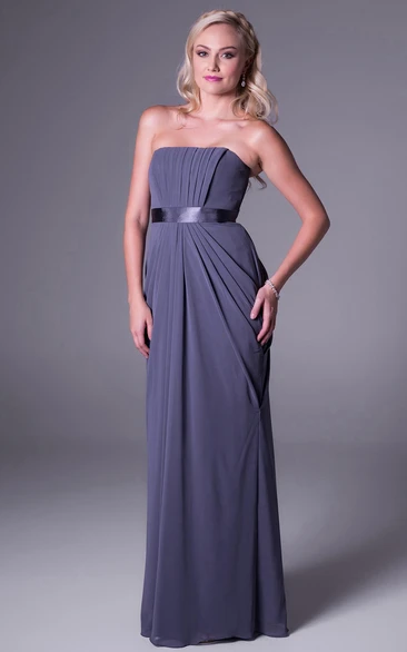 Strapless Sheath Chiffon Bridesmaid Dress with Ruched Bodice and Sleeveless Design