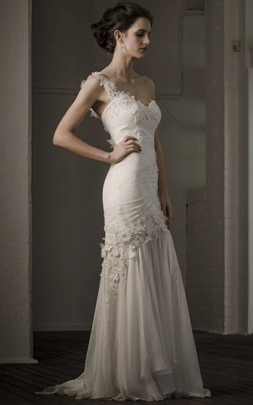 Sheath One-Shoulder Lace Wedding Dress with Pleats and Flowers