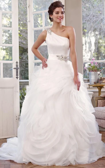 Organza One-Shoulder Wedding Dress with Jewels & Chapel Train Elegant Bridal Gown