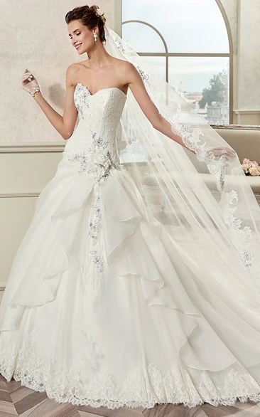 A-Line Wedding Dress with Asymmetrical Ruffles and Fine Appliques Sweetheart Style