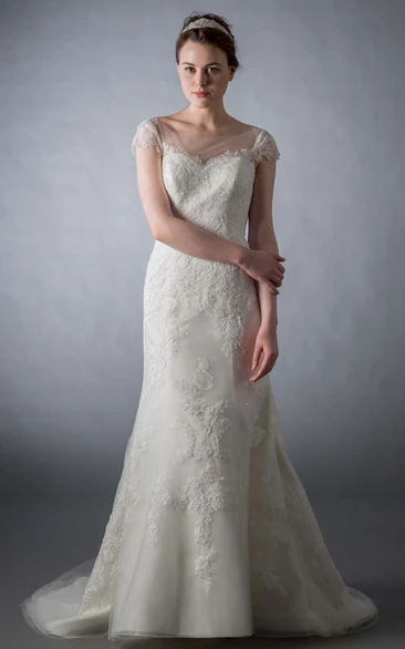 Mermaid Appliqued Tulle Wedding Dress Cap Sleeve Bateau Neck