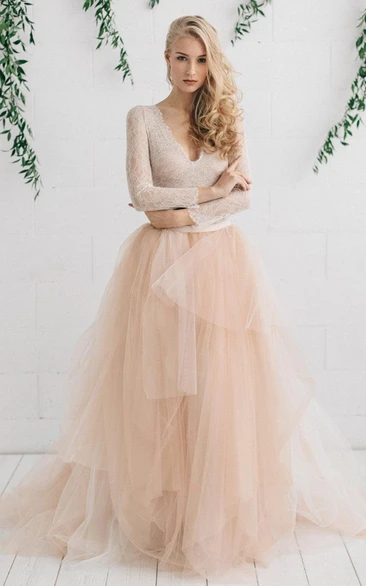 Satin Tulle Wedding Dress with Tiered Skirt and Zipper Closure