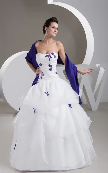 Organza Ball Gown Wedding Dress with Appliques and Wrap Sweetheart Sleeveless Ruffled