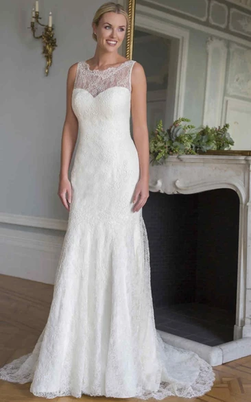 Lace Illusion Sleeveless Wedding Dress with Scoop Neck Elegant Bridal Gown