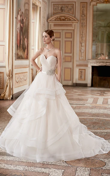 Ball Gown Tulle Wedding Dress with Sweetheart Neckline and Tiered Skirt