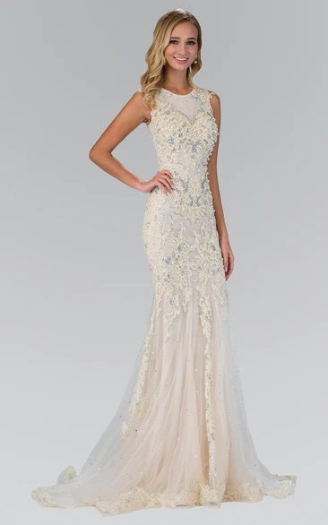 Jewel-Neck Sleeveless Sheath Bridal Gown with Tulle Skirt Beading and Appliques