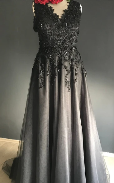 Sleeveless Floor-length V-neck Appliques Lace Sequins Black Wedding Dress
