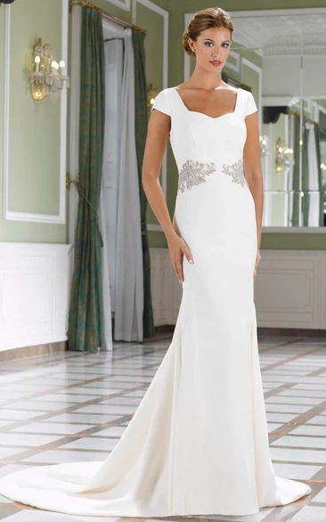 Short-Sleeve Square-Neck Satin Wedding Dress in Sheath Style