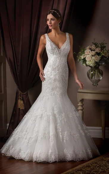 V-Neck Mermaid Wedding Dress with Appliques and Beadings Flowy Bridal Gown