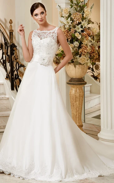 Appliqued Bateau-Neck Satin Wedding Dress Sleeveless A-Line Floor-Length Gown