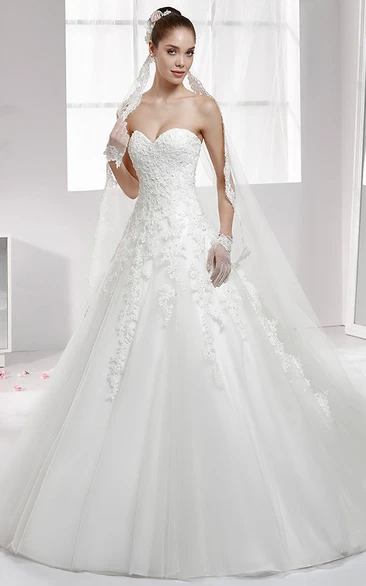 Applique Bodice A-Line Wedding Dress with Sweetheart Neckline and Court Train