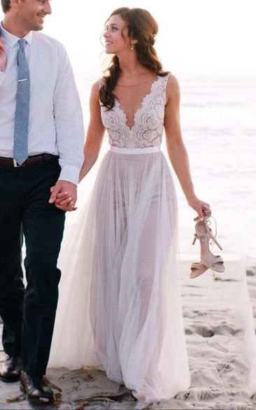 V-Neck A-Line Tulle Dress with Lace Top Modern Wedding Dress