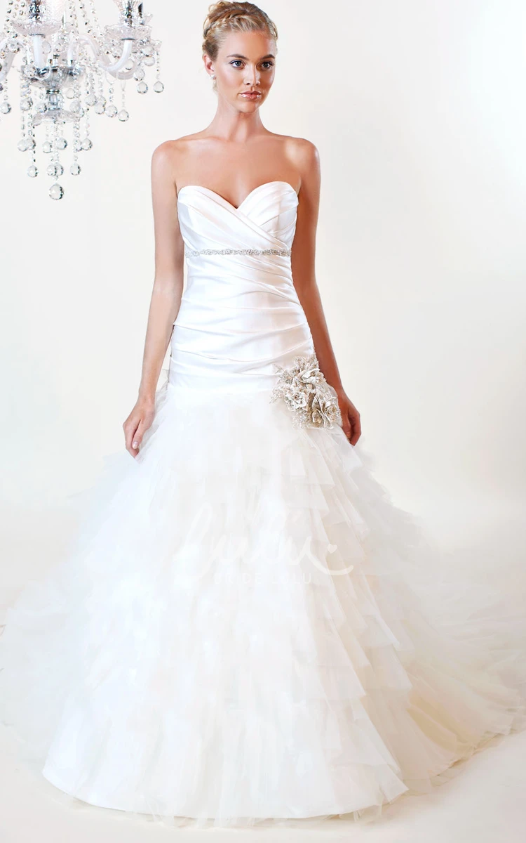 Cascading Ruffles A-Line Sweetheart Tulle Wedding Dress Classic Bridal Gown