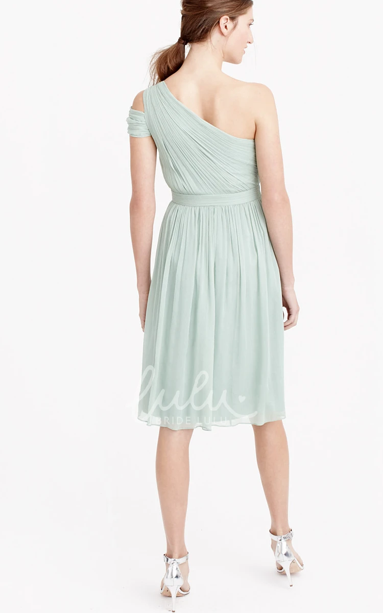 One-Shoulder Sleeveless Chiffon Bridesmaid Dress with Ruched Detail Knee-Length