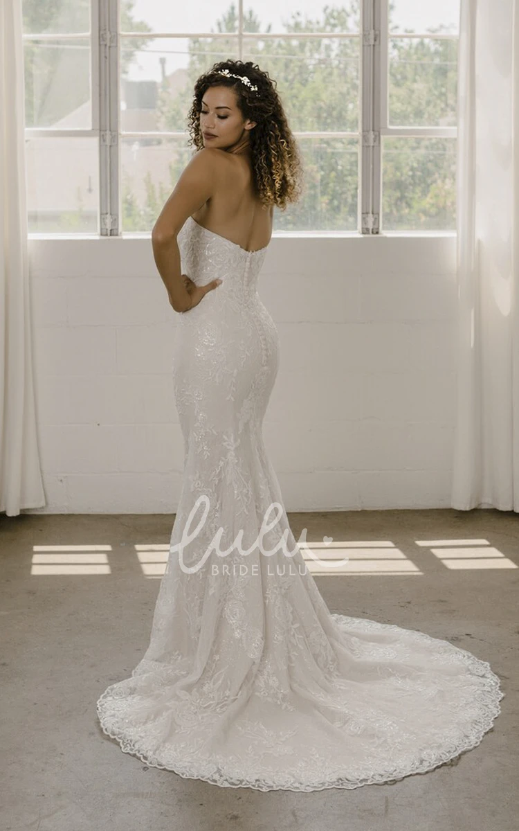 Sweetheart Mermaid Wedding Dress with Lace Open Back and Sleeveless Design