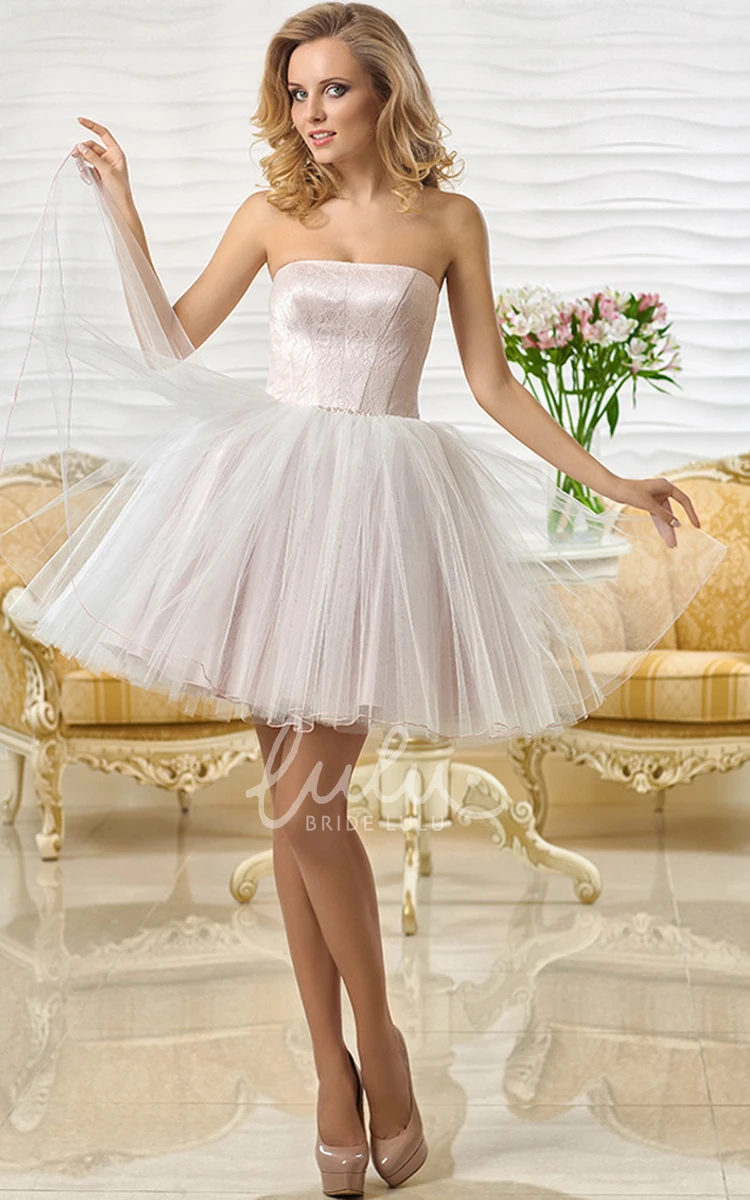 Strapless Tulle Mini Prom Dress with Sleeveless Design