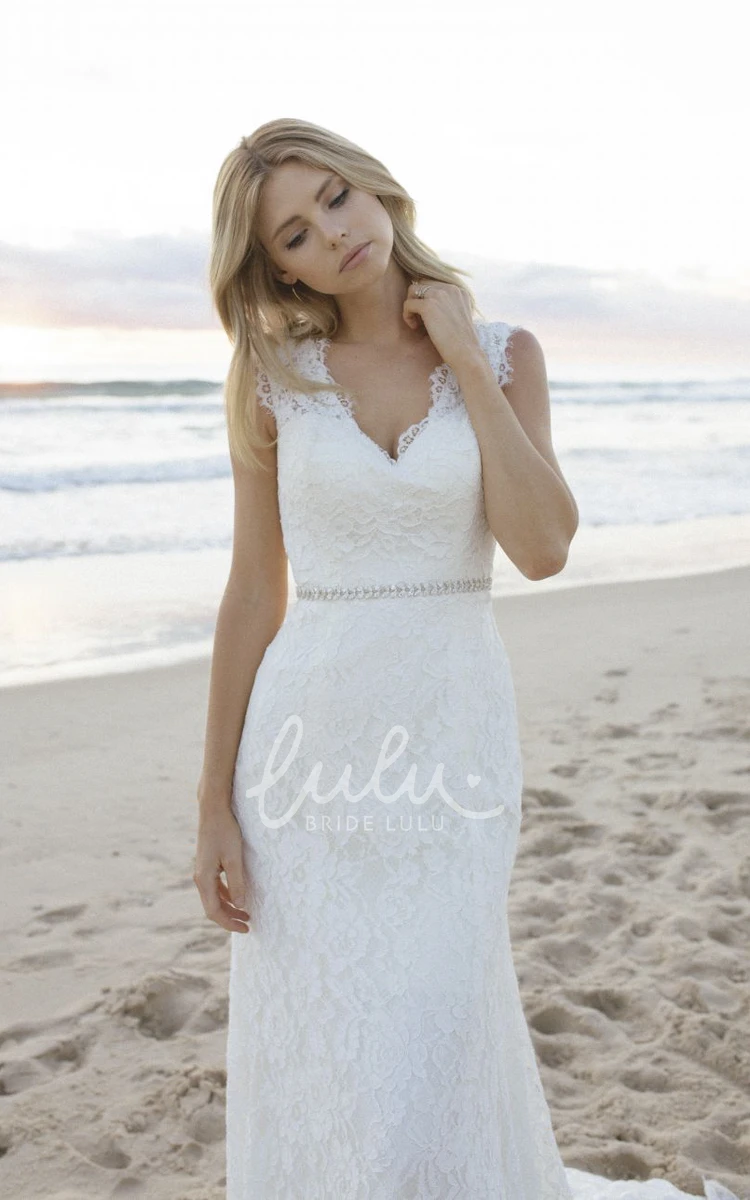 Elegant Lace Cap Sleeve Bridal Gown with V-neck and Keyhole Boho Wedding Dress