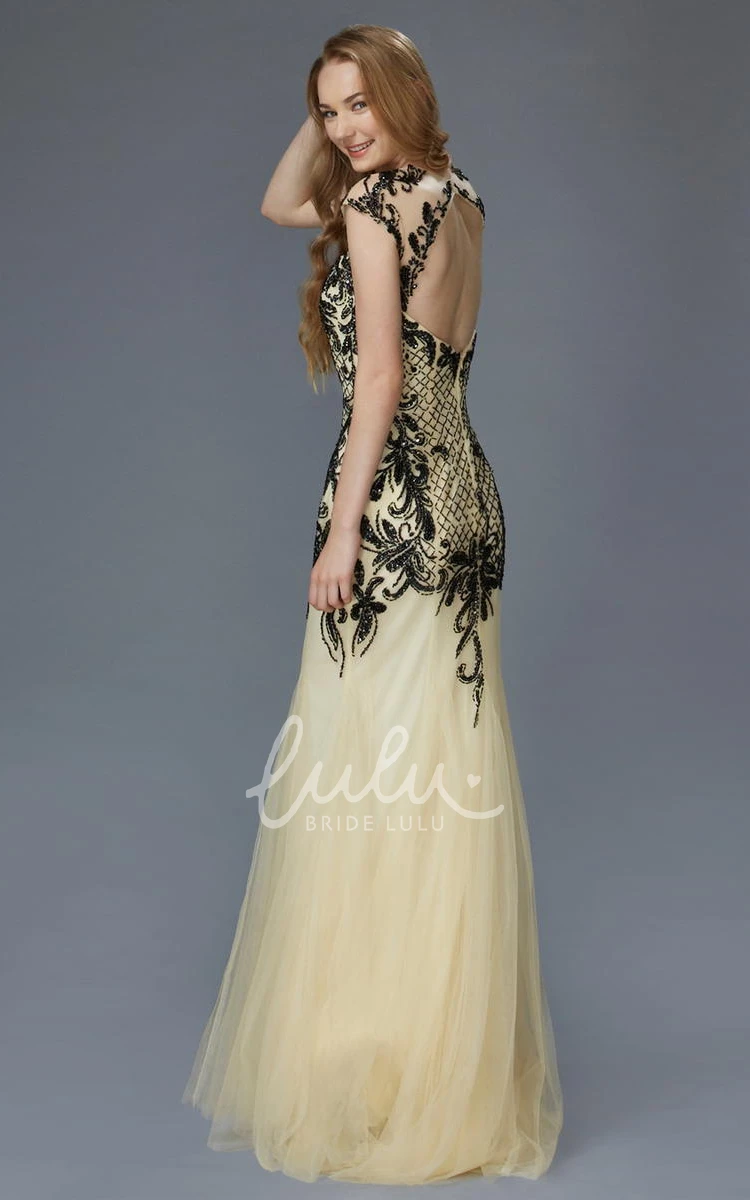 Cap-Sleeve Tulle Keyhole Sheath Formal Dress with V-Neck and Appliques/Lace