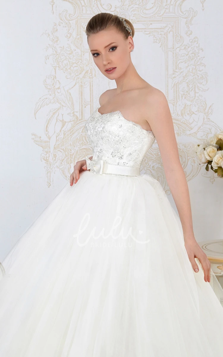 Strapless Tulle Ball Gown Wedding Dress with Appliques and Bow Floor-Length