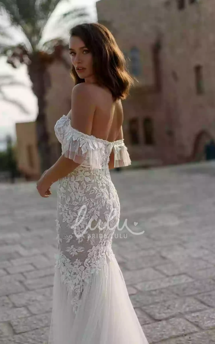 Lace Mermaid Country Wedding Dress with Off-the-Shoulder Neckline and Appliques