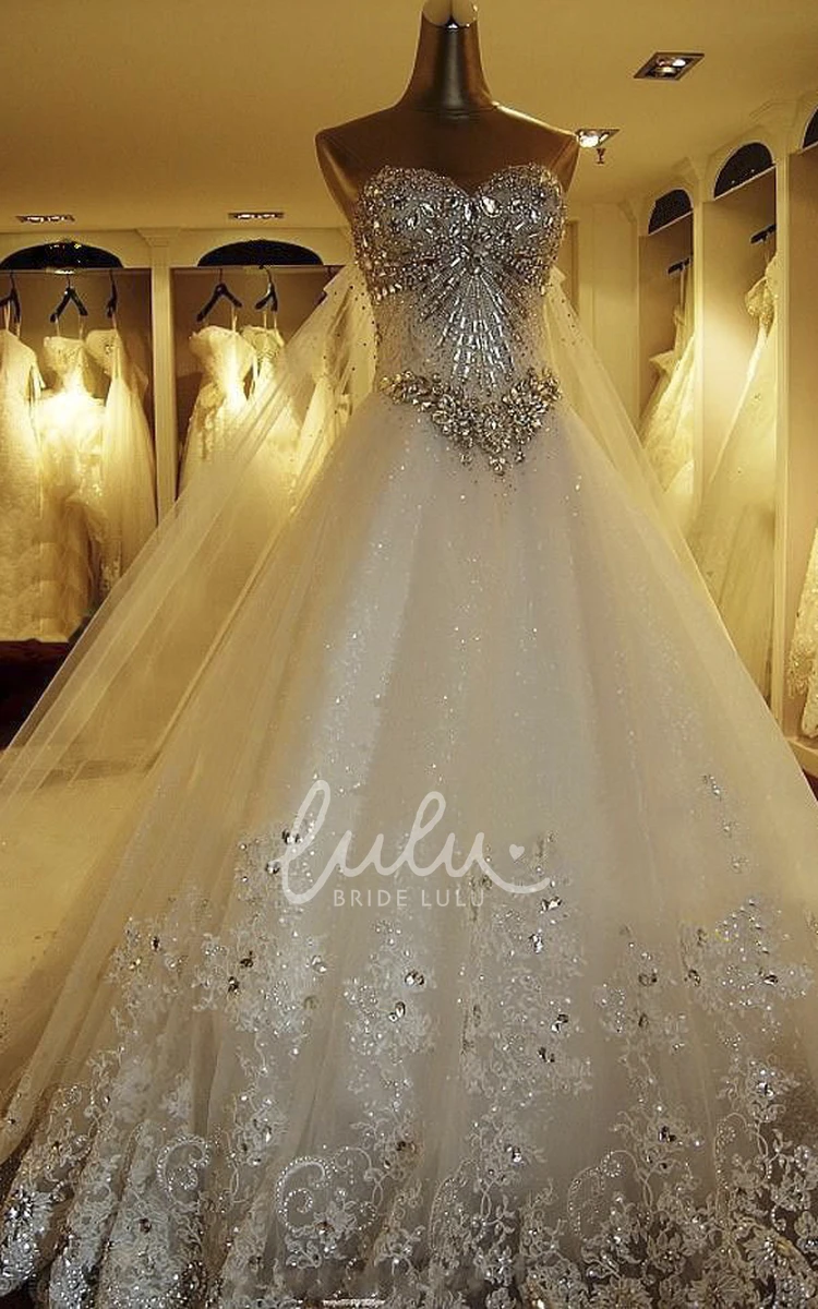 Luxury Strapless Sweetheart Wedding Dress with Watteau Train Lace Appliques and Beading