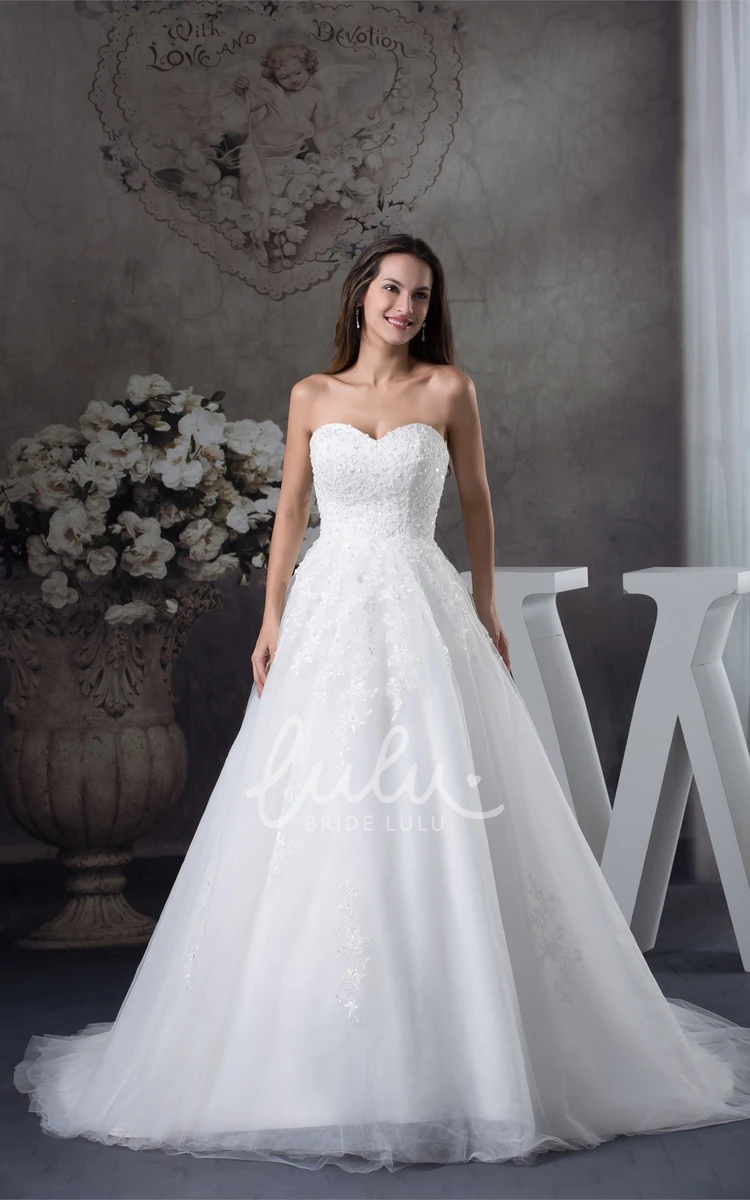 Tulle Ball Gown Wedding Dress with Appliques Sweetheart A-Line